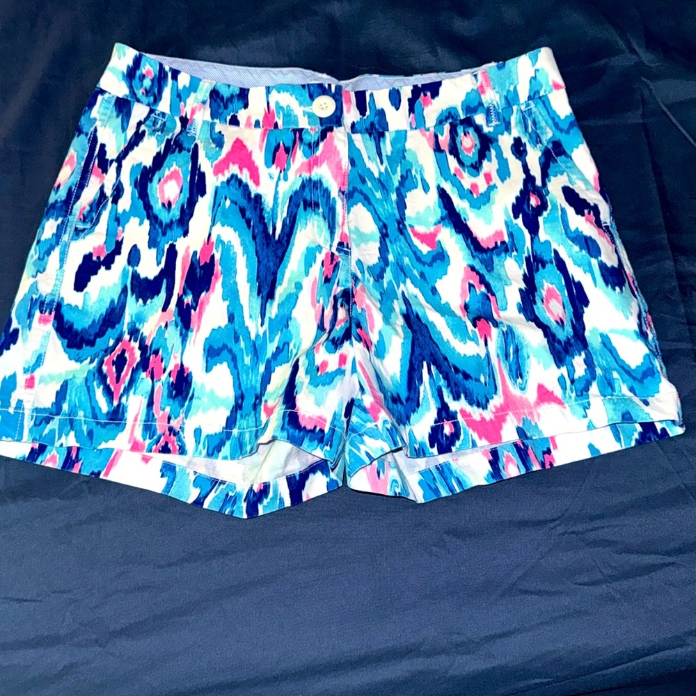 Crown & Ivy shorts